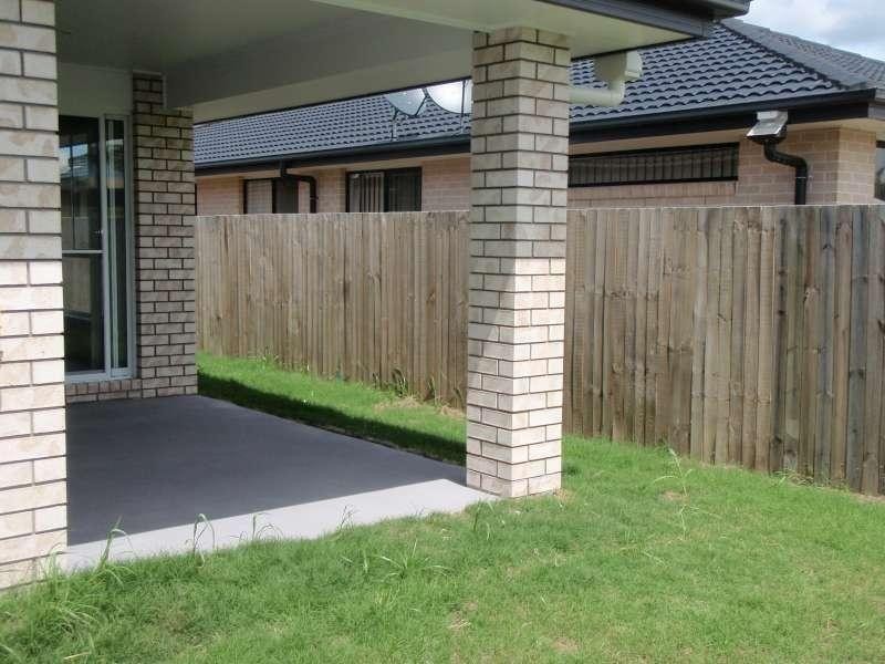 70 Huntley Crescent, Redbank Plains QLD 4301