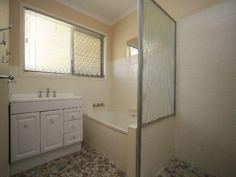 2 Alpinia Street, Alexandra Hills QLD 4161