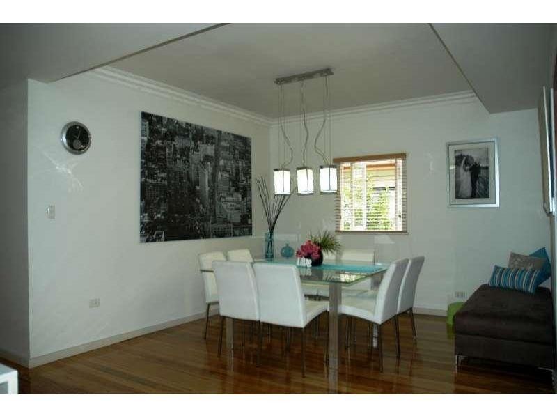 147 Morehead Avenue, Norman Park QLD 4170