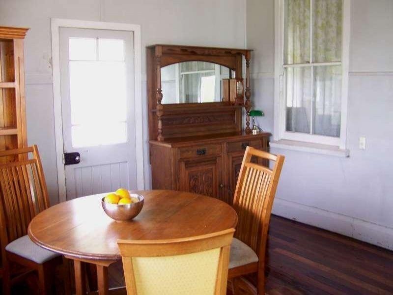 27 Emperor Street, Annerley QLD 4103