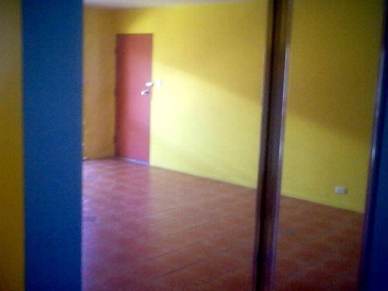 2/14 Crown Street, Holland Park West QLD 4121