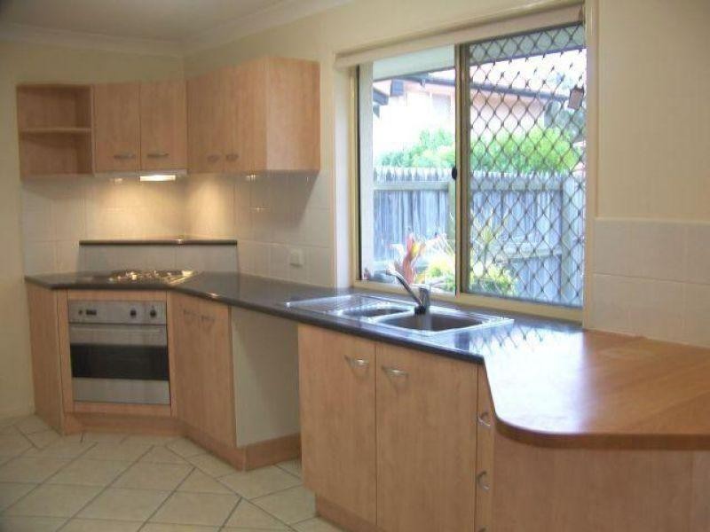 10/2 Russell Street, Everton Park QLD 4053