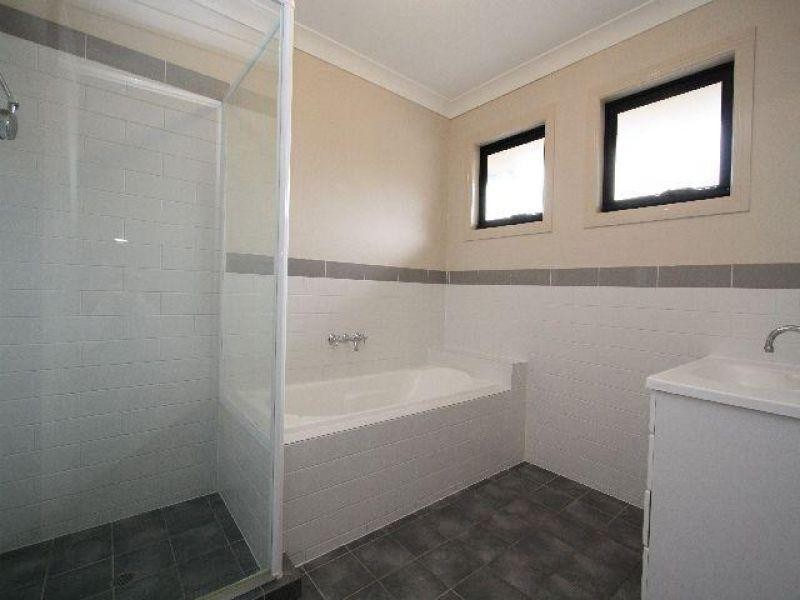 4 Adnar Street, Wishart QLD 4122