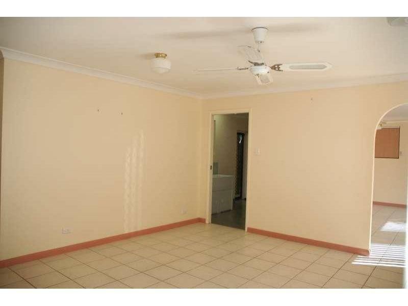 223 Randall Road, Wynnum West QLD 4178