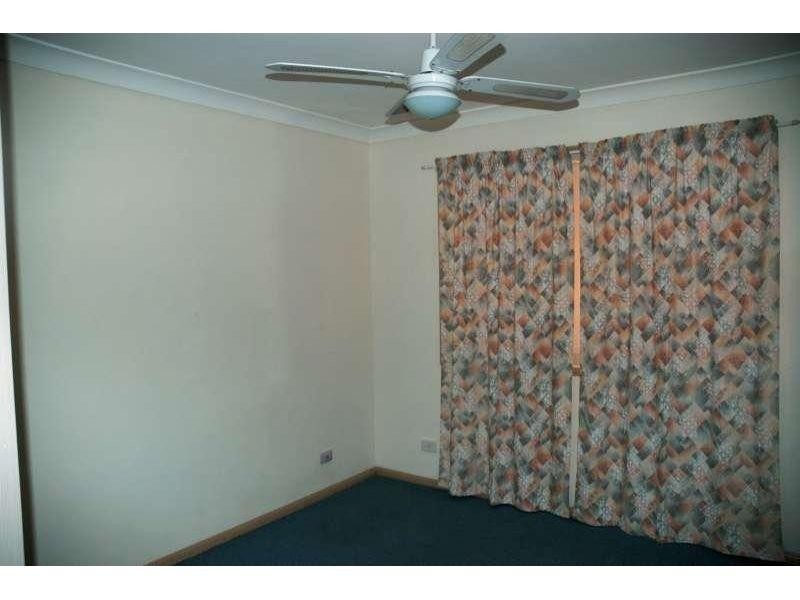 104 Castile Crescent, Edens Landing QLD 4207