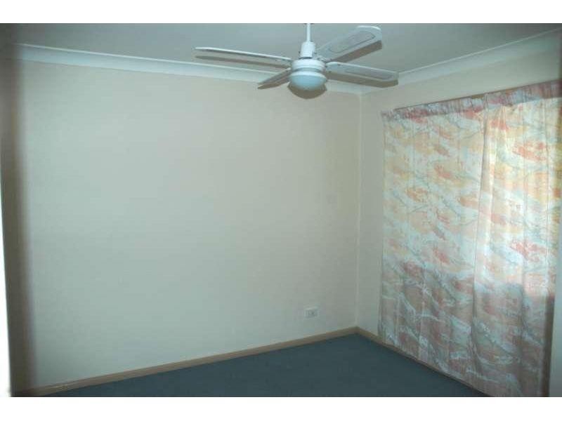 104 Castile Crescent, Edens Landing QLD 4207