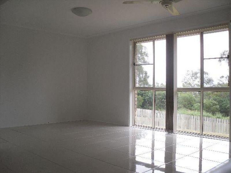 69 Constellation Way, Wynnum West QLD 4178