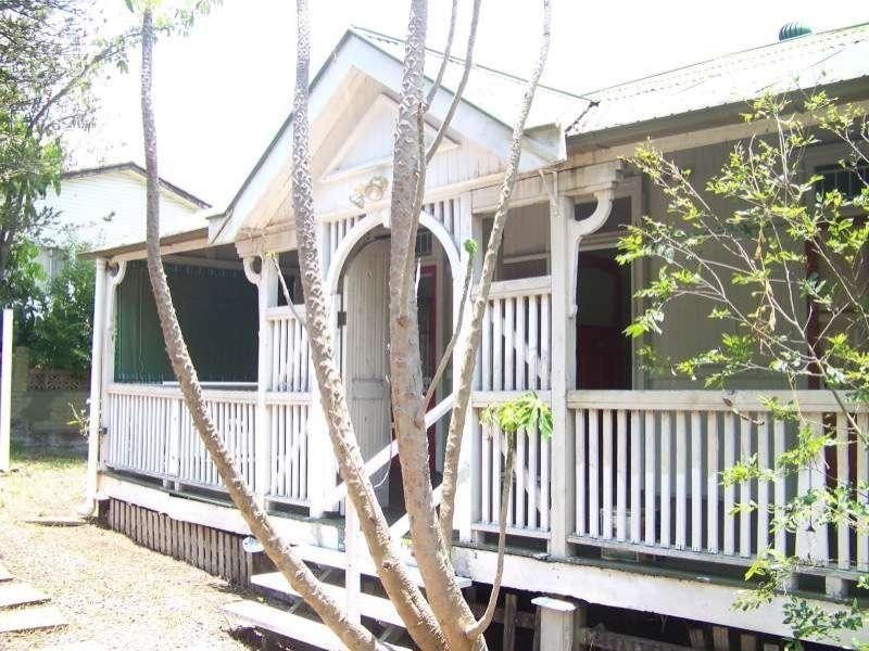 75 York Street, Indooroopilly QLD 4068