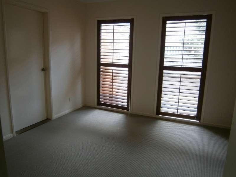 10 Brent Street, Newmarket QLD 4051