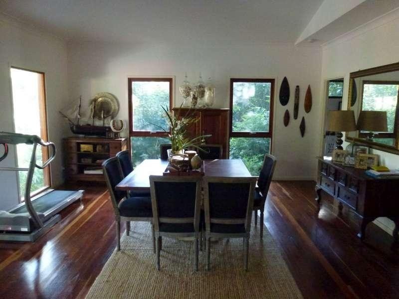 15 A Yarawa Street, Kenmore QLD 4069