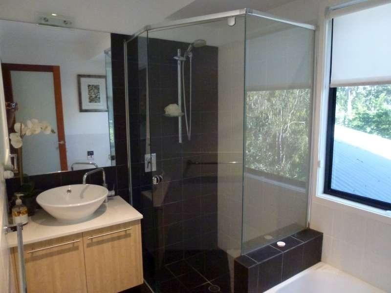 15 A Yarawa Street, Kenmore QLD 4069