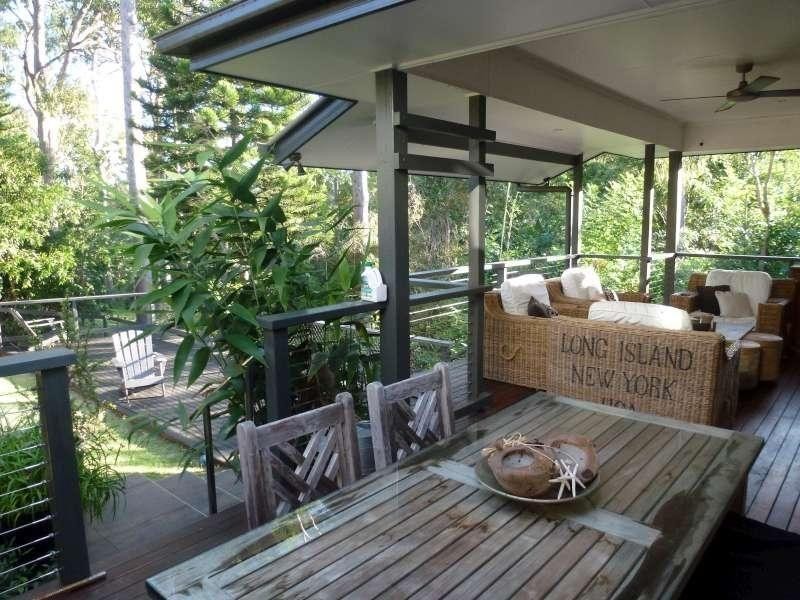 15 A Yarawa Street, Kenmore QLD 4069