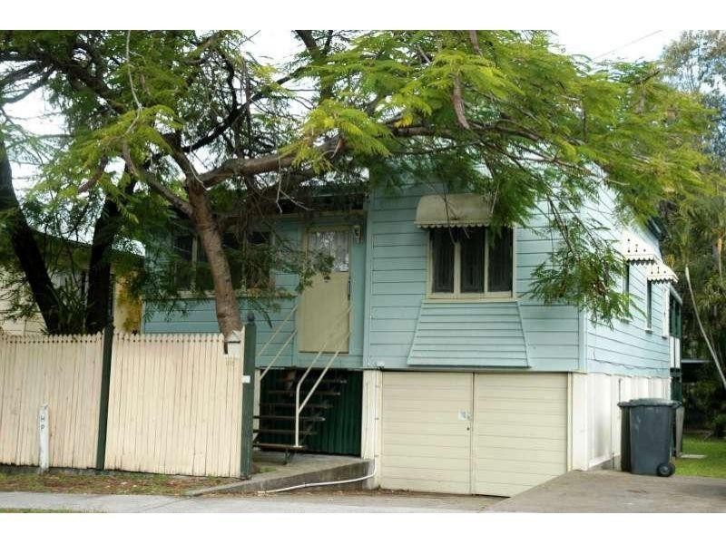 183 Cornwall Street, Greenslopes QLD 4120