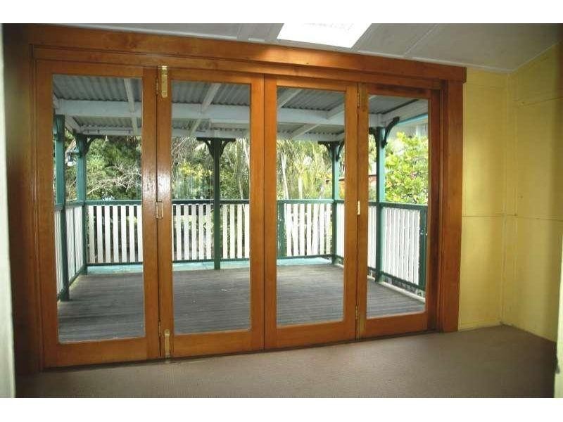 183 Cornwall Street, Greenslopes QLD 4120