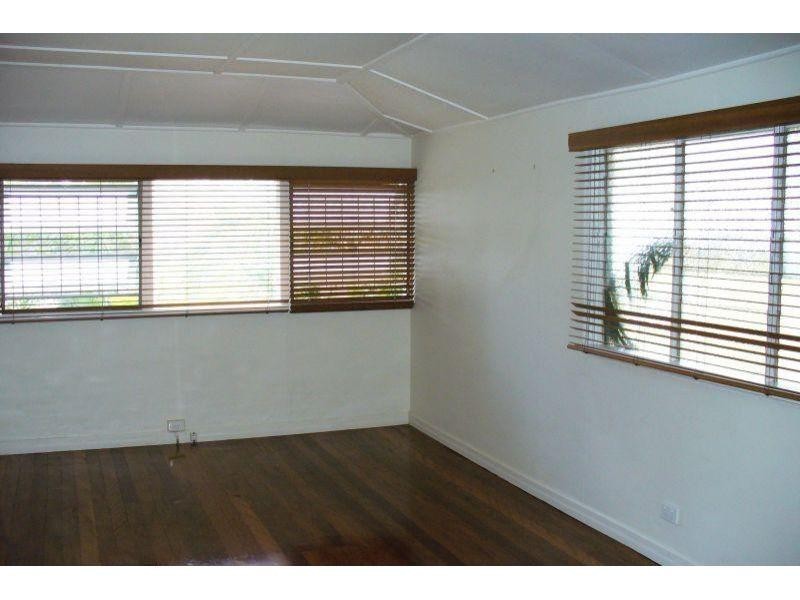 19 Kent Street, Coorparoo QLD 4151