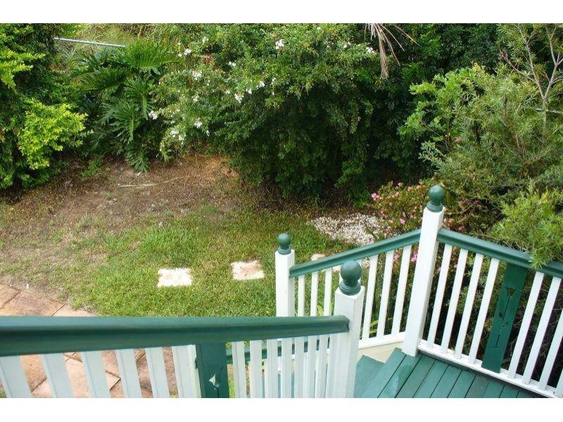 19 Kent Street, Coorparoo QLD 4151