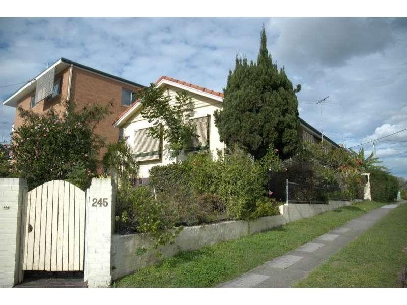 245 Old Cleveland Road, Coorparoo QLD 4151