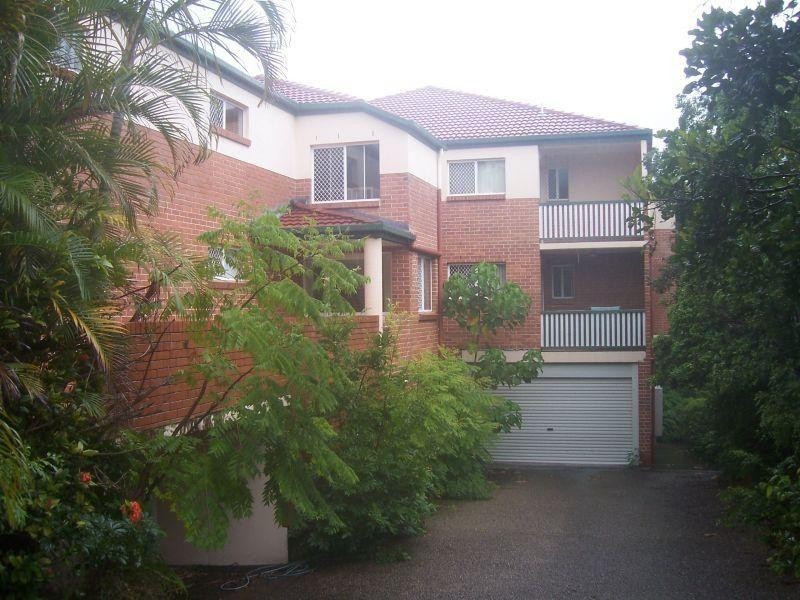 2/89 Riverton Street, Clayfield QLD 4011