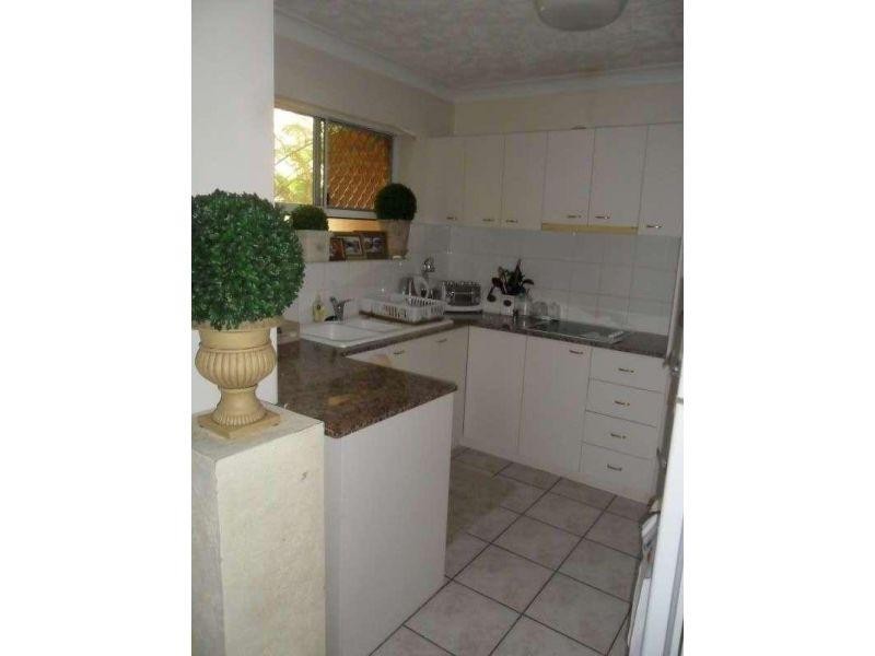 2/89 Riverton Street, Clayfield QLD 4011