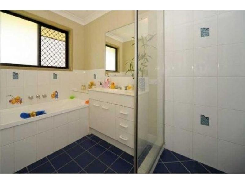 40 Carribean Drive, Slacks Creek QLD 4127