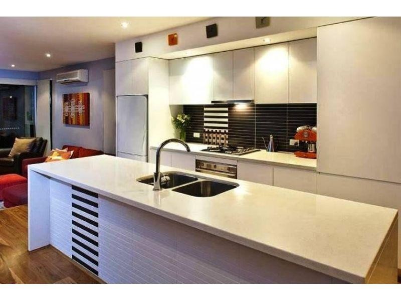 72 King Arthur Terrace, Tennyson QLD 4105