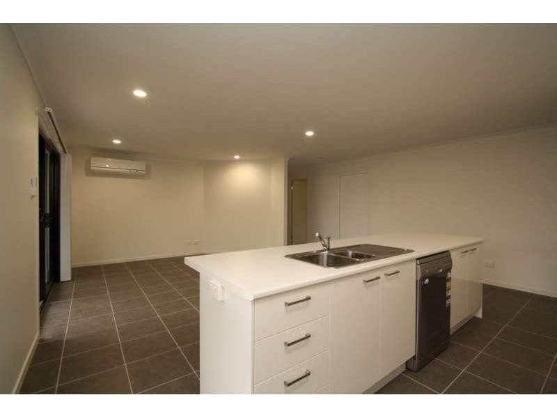 12 Prestige Drive, Marsden QLD 4132