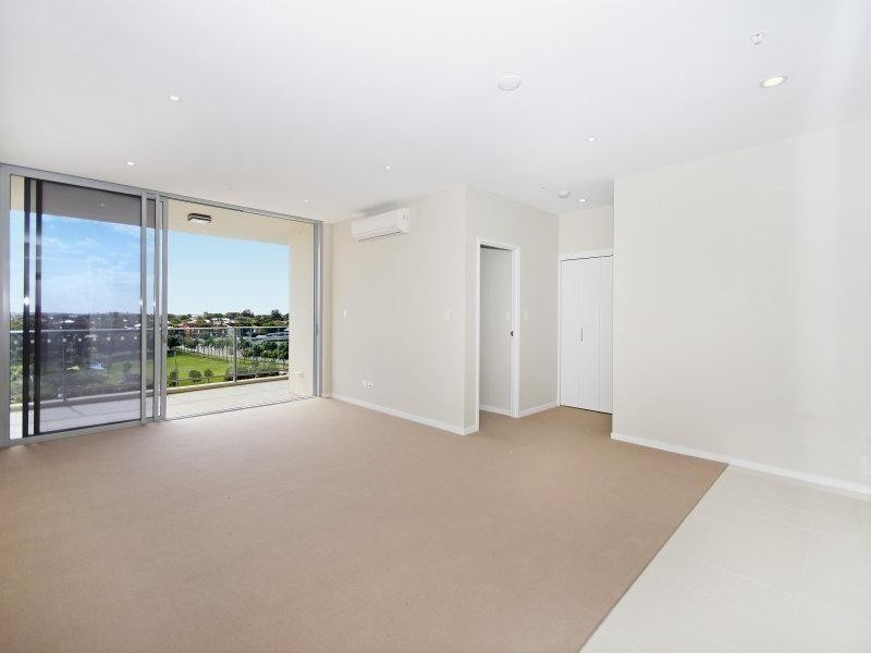 4100/37c Harbour Road, Hamilton QLD 4007