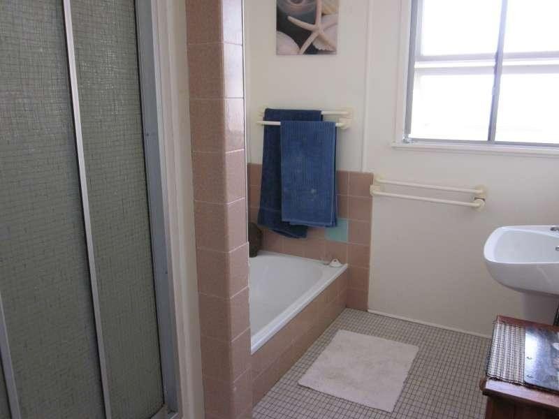 71 Lamont Road, Wilston QLD 4051