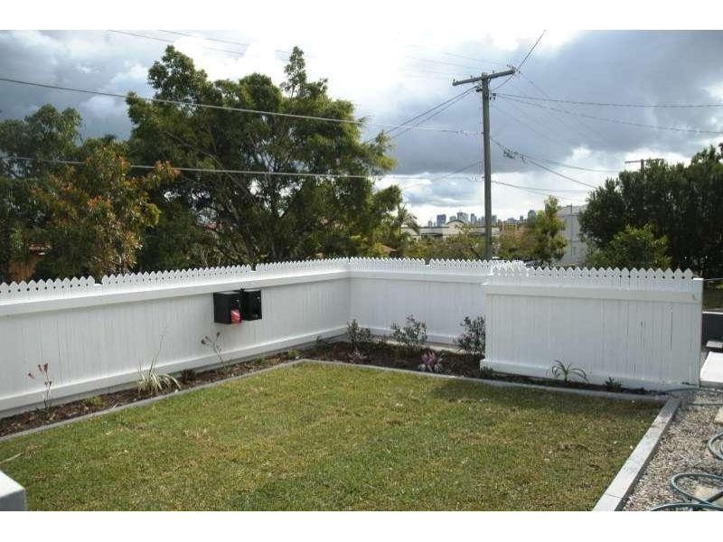 1/53 Raby Road, Coorparoo QLD 4151