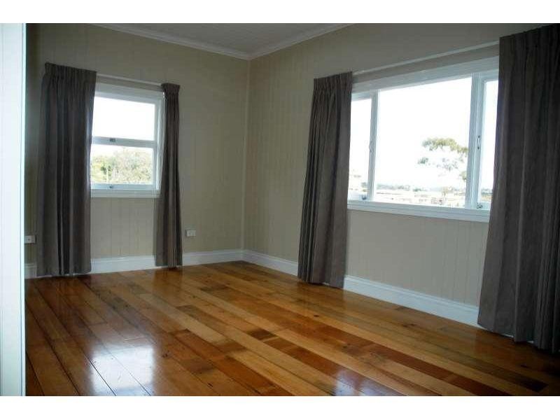 2/53 Raby Road, Coorparoo QLD 4151