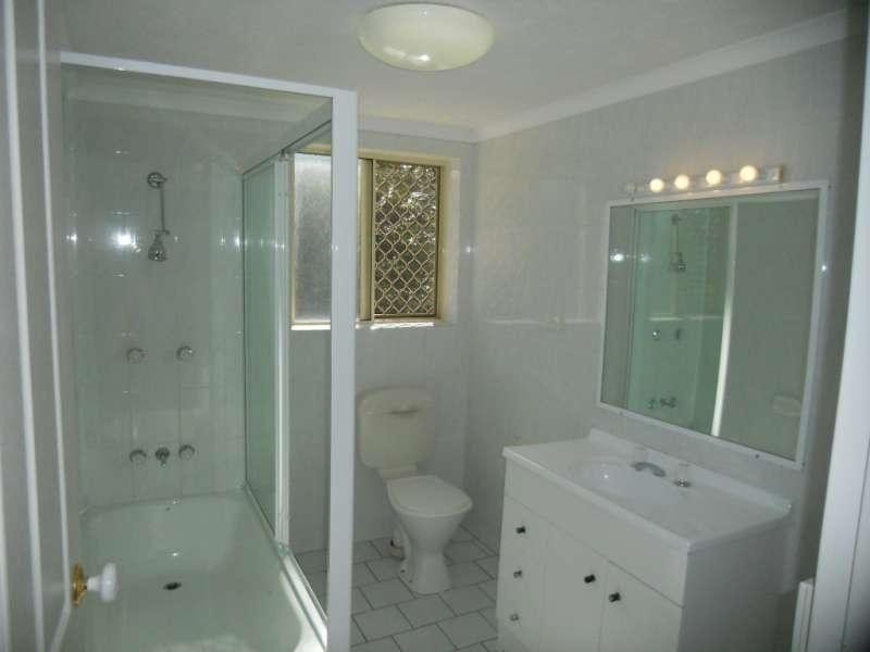 3/105 Meemar Street, Chermside QLD 4032