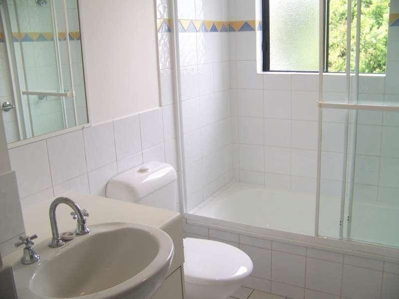 17/173 Merthyr Road, New Farm QLD 4005