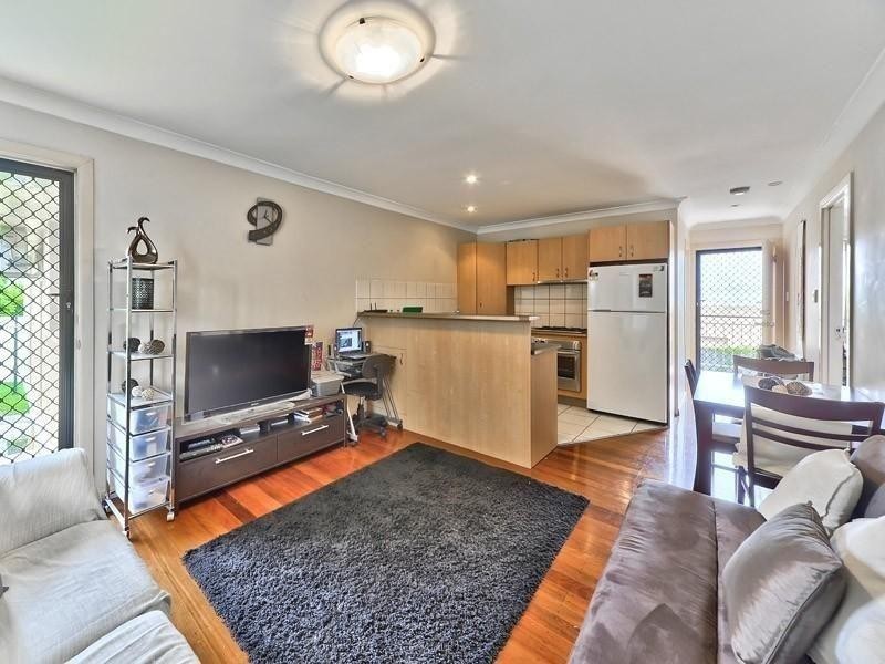 3/288 Cornwall Street, Greenslopes QLD 4120