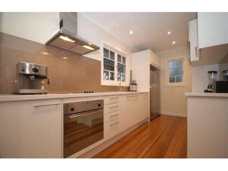 26 Crawford Avenue, Stafford QLD 4053