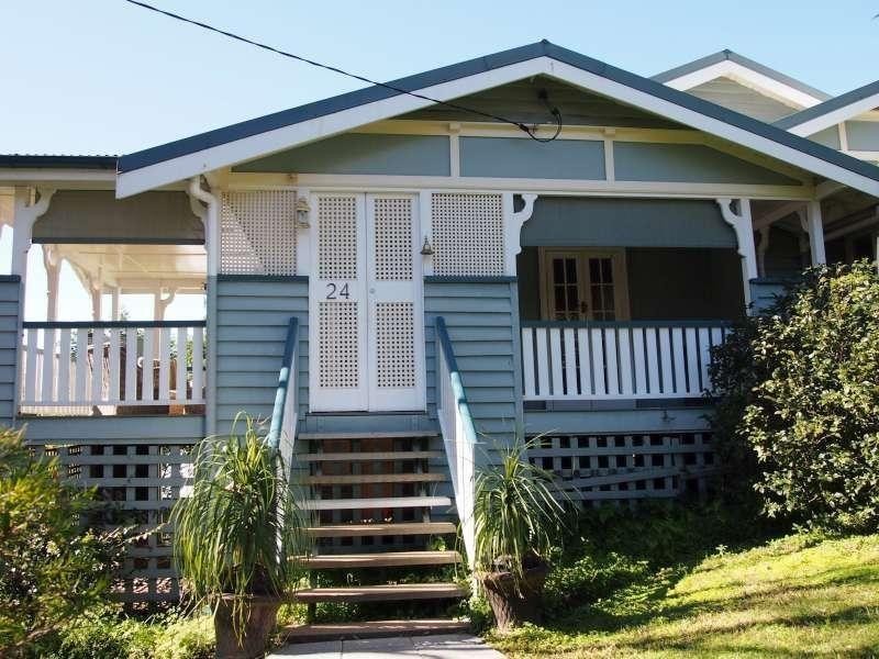24 Challinor Street, Auchenflower QLD 4066