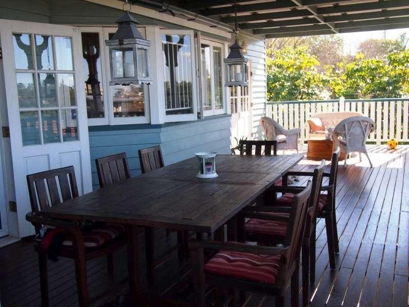 24 Challinor Street, Auchenflower QLD 4066