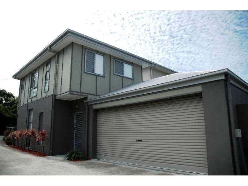 2/12 Dinmore Street, Moorooka QLD 4105