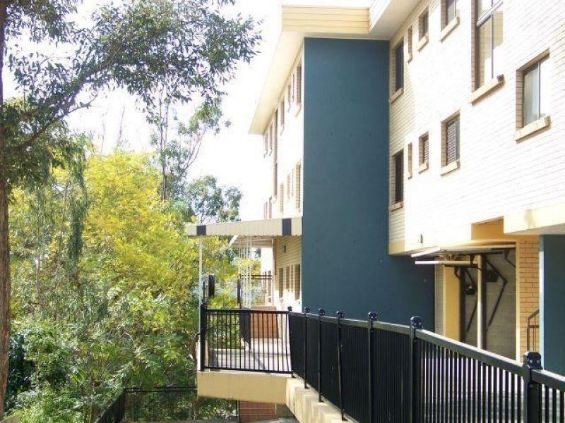 6/25 Scott Road, Herston QLD 4006