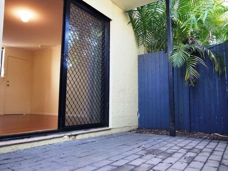 2/12 Bailey Street, New Farm QLD 4005