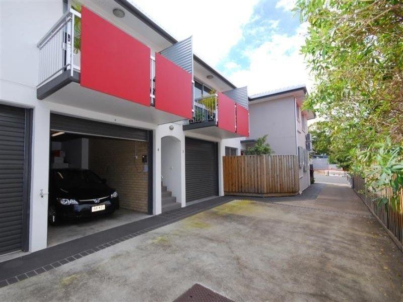 2/17 Frederick Street, Annerley QLD 4103