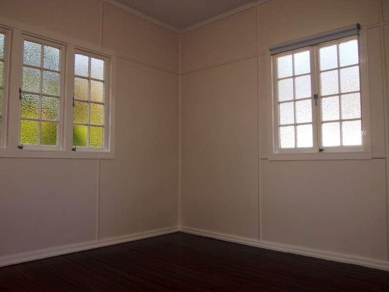 286 Bennetts Road, Norman Park QLD 4170