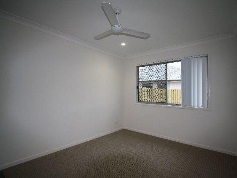 19 Dillon Avenue, Augustine Heights QLD 4300