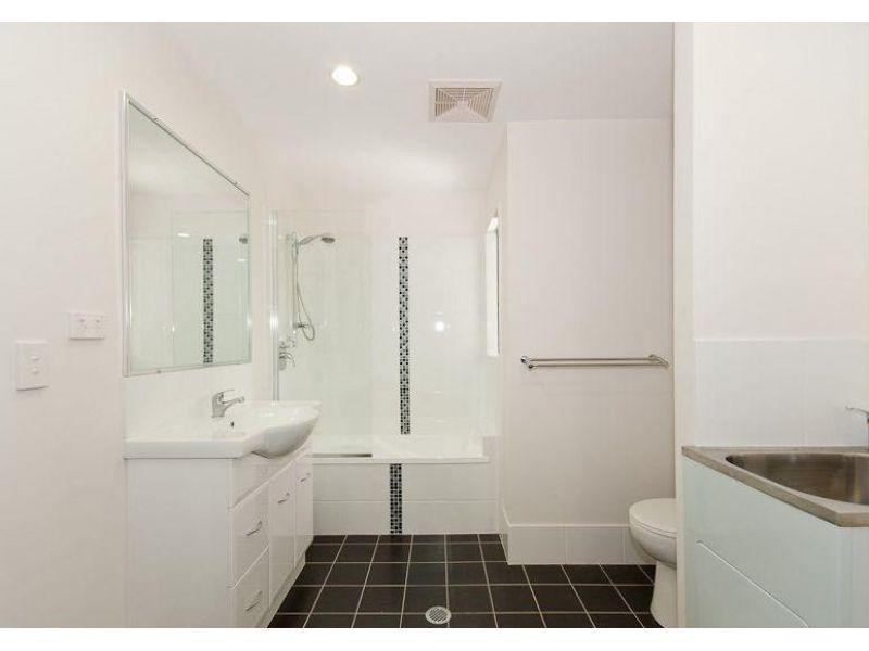 1/3 Jesson Street, Zillmere QLD 4034