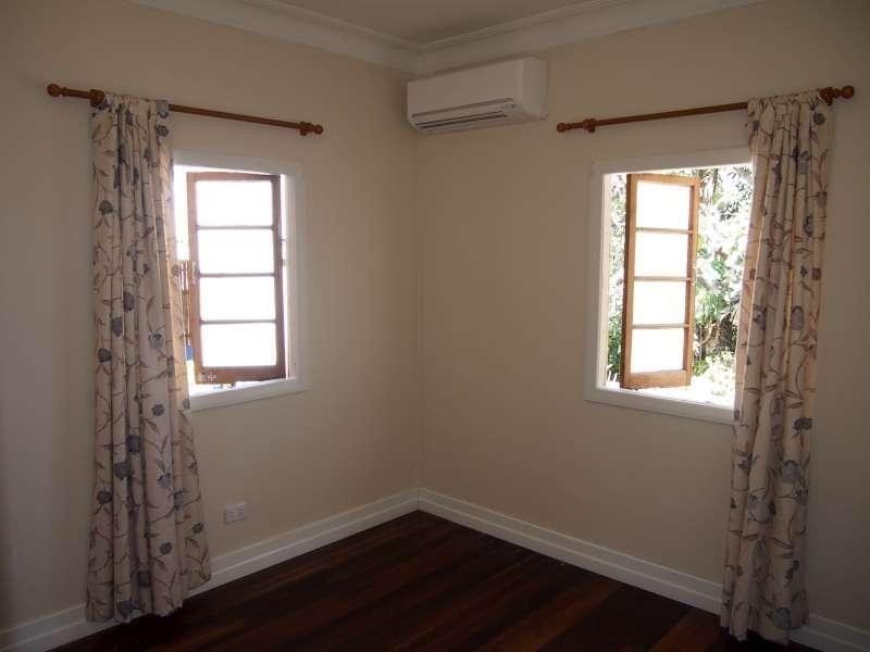 5 Maurice Street, Windsor QLD 4030