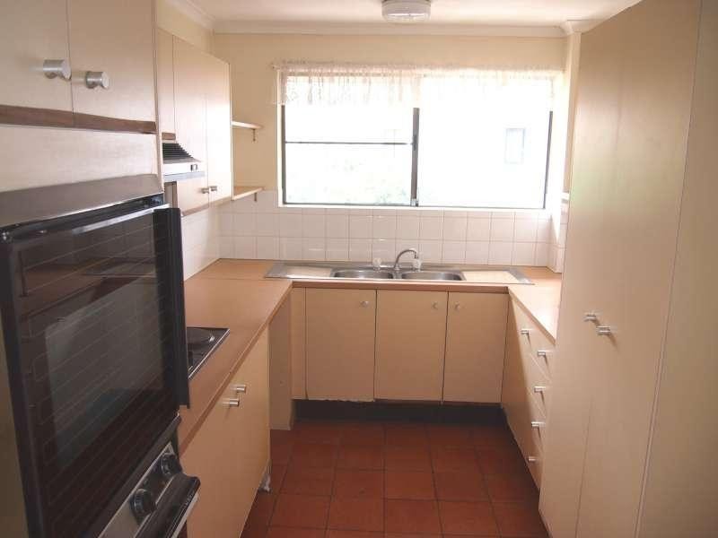 20/9 Land Street, Toowong QLD 4066