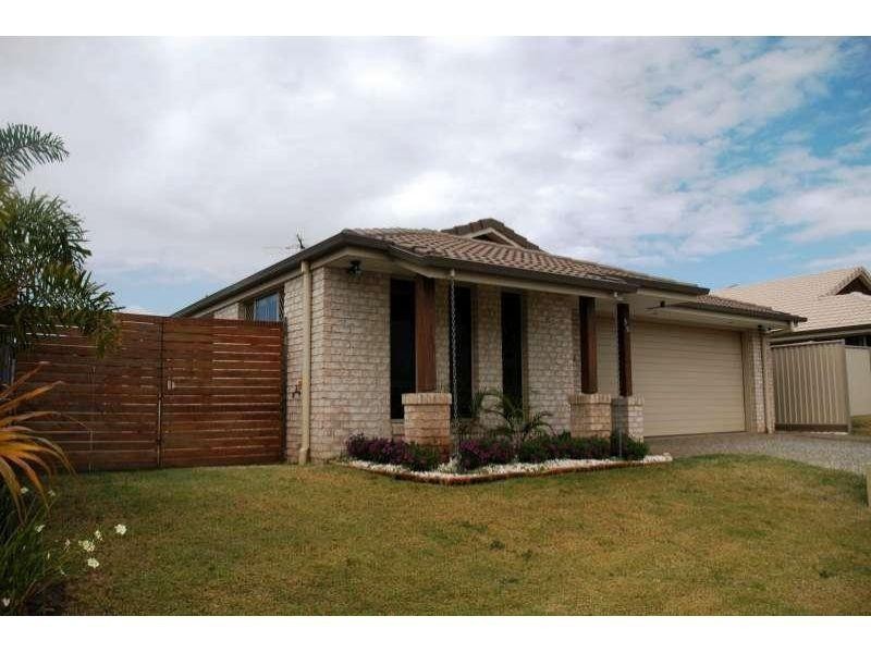 55 School Road, Victoria Point QLD 4165