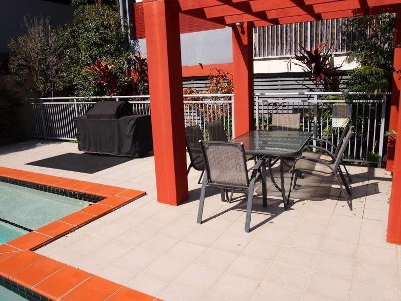 16/111 Samford Road, Enoggera QLD 4051