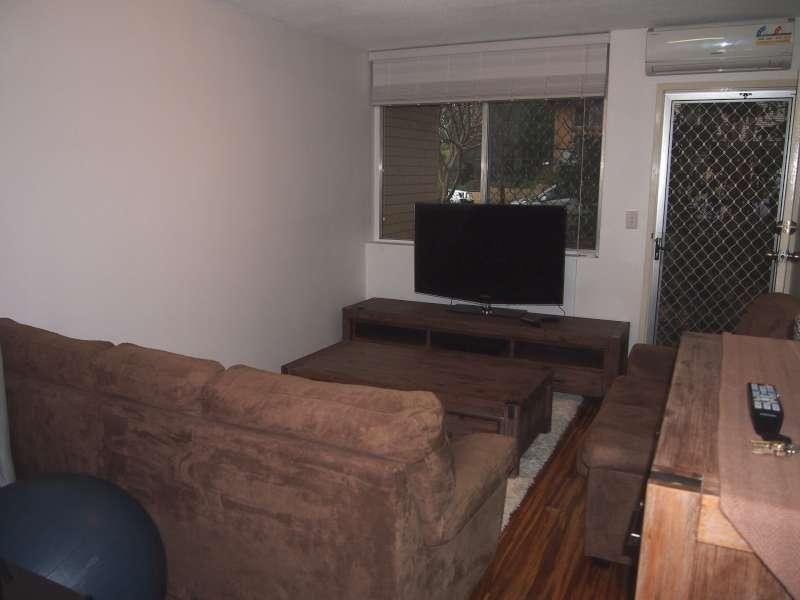 2/245 Pickering Street, Gaythorne QLD 4051