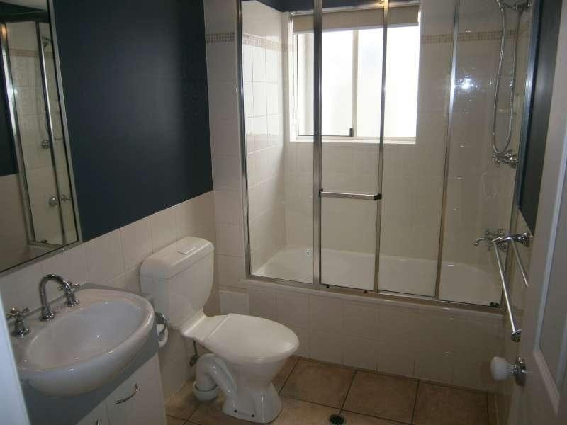 11/5 Whytecliffe Street, Albion QLD 4010