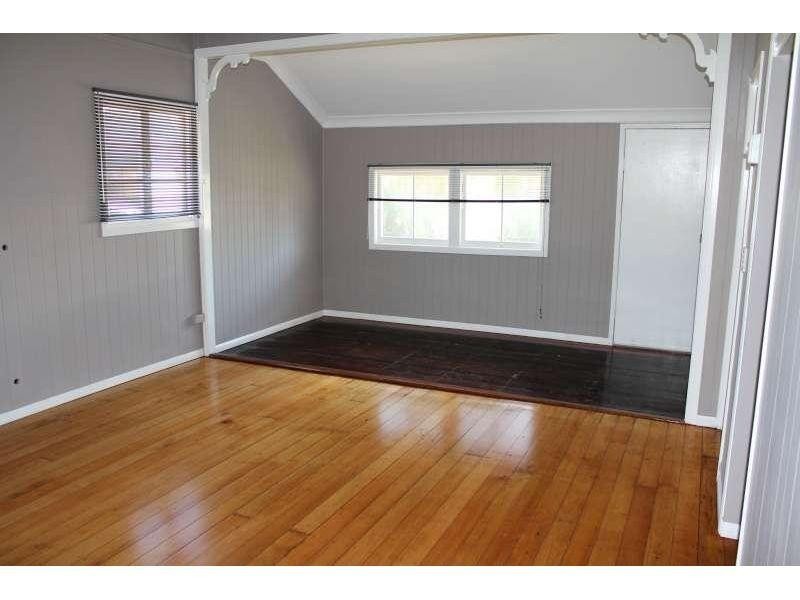 4 Murrell Street, Newmarket QLD 4051